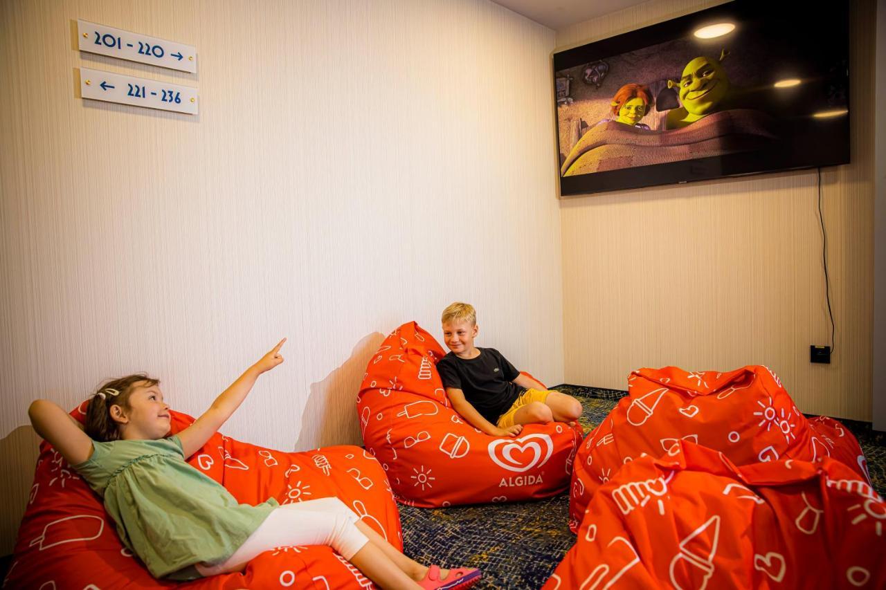 Besenova Gino Paradise Apartments With Aquapark Bagian luar foto